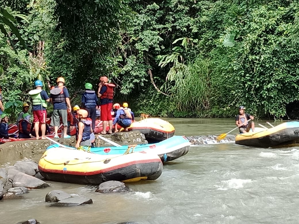 Rafting Cipunegara