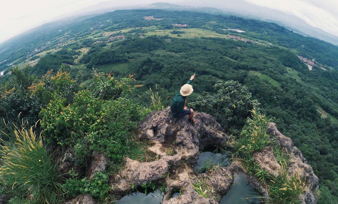 Puncak Batu Roti