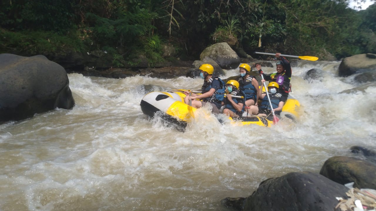 Rafting Caringin