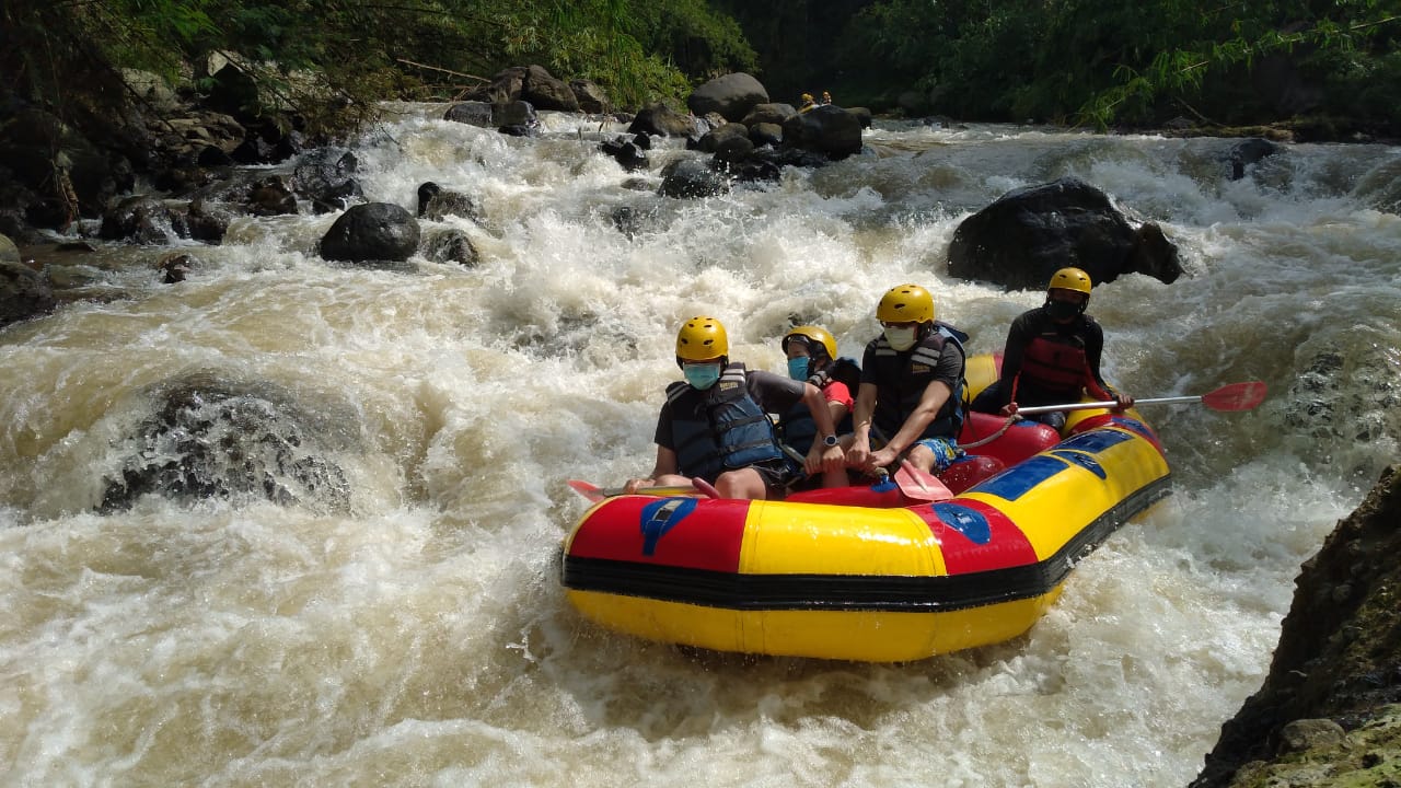 Rafting Caringin