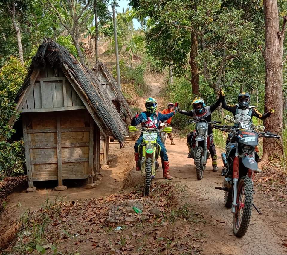 Pelabuhan Ratu - Baduy