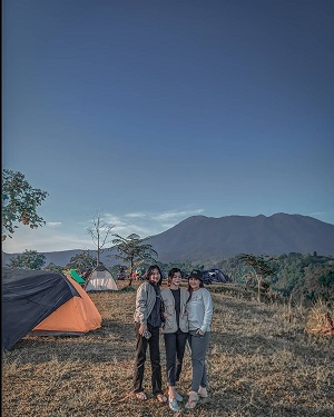 Giri Pangrango Camping