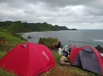 Camping Ground Menganti