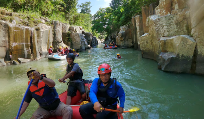 Rafting Sungai Buaya