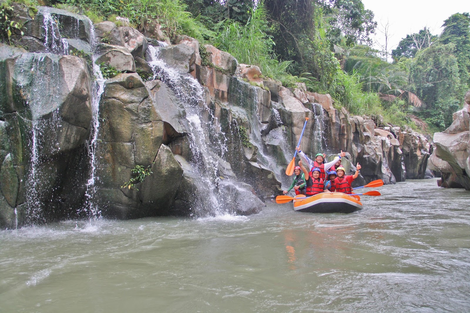 Rafting Sungai Buaya