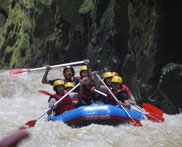 Rafting Bah Kuo