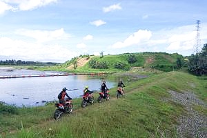 Pantai Banyumeneng Malang