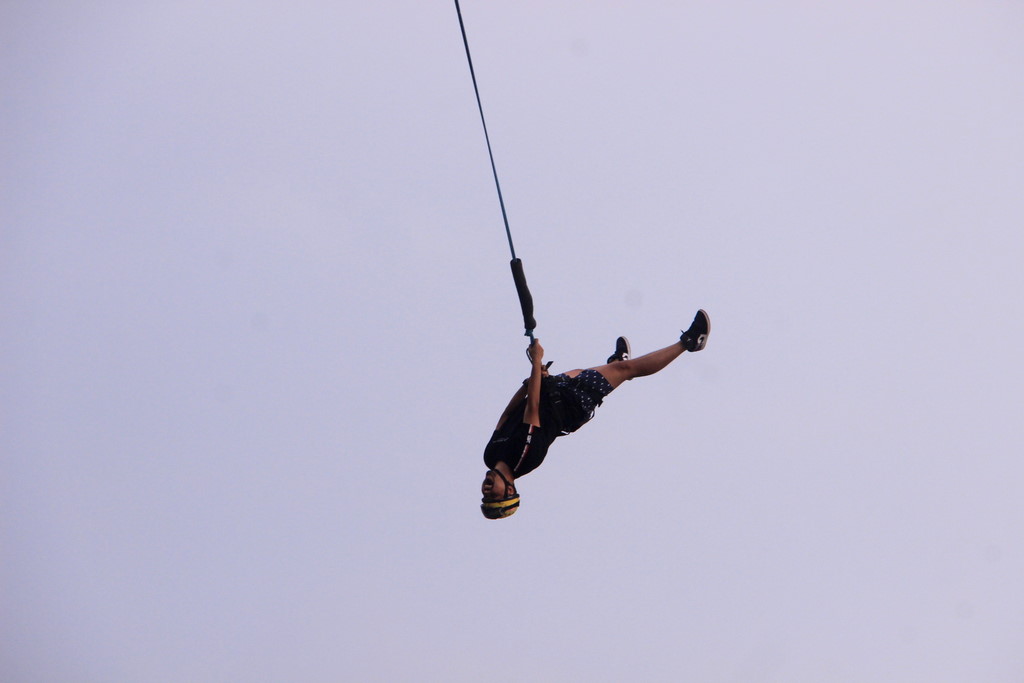 Bungee Jumping 