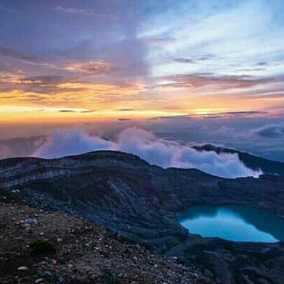 Hiking Gunung Dempo