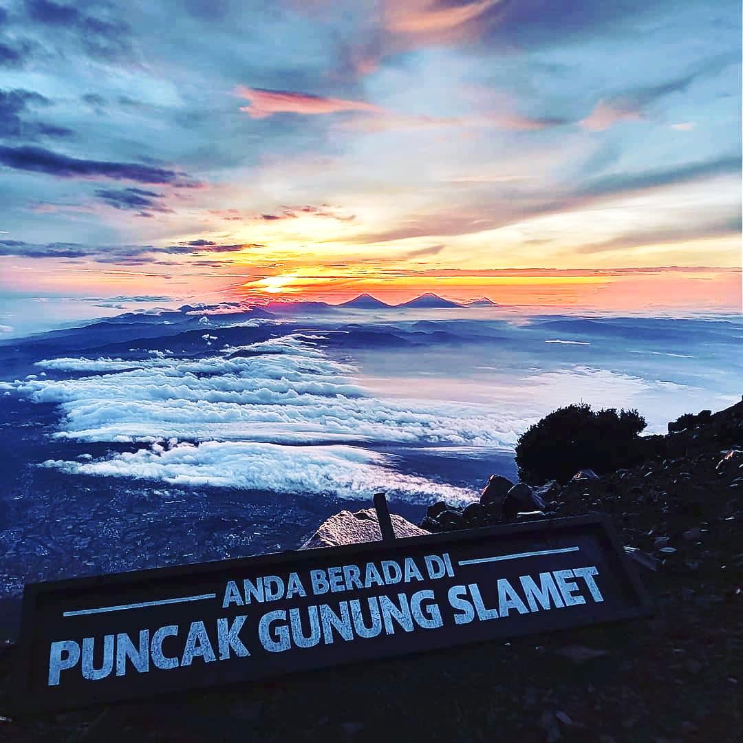 Hiking Gn Slamet Via Bambangan