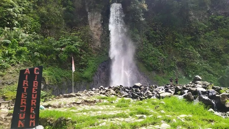 Curug Cibeureum