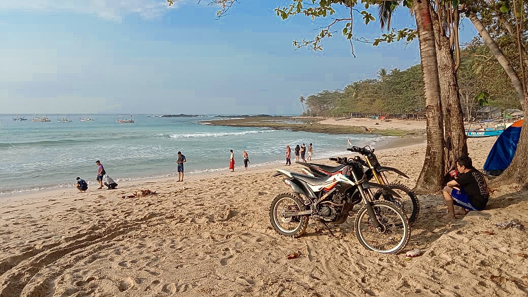 Trail sawarna