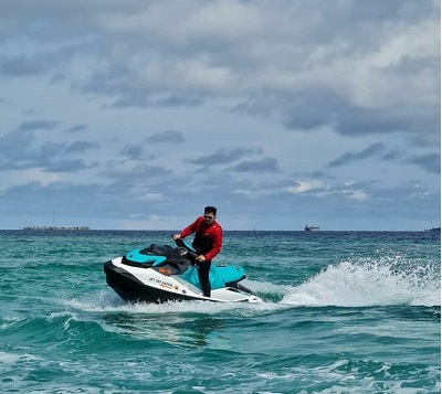 Jetski Pulau Kodingareng Keke - Pulau Badik - Pulau Samalona 